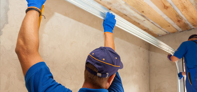 commercial overhead garage door repair in Camp Pendleton South