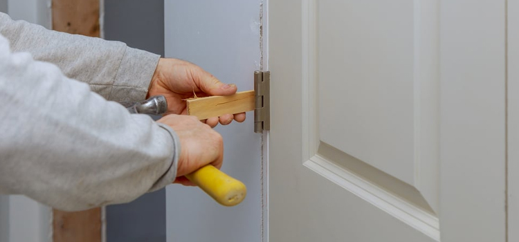 fiberglass entry door repair in Camp Pendleton South
