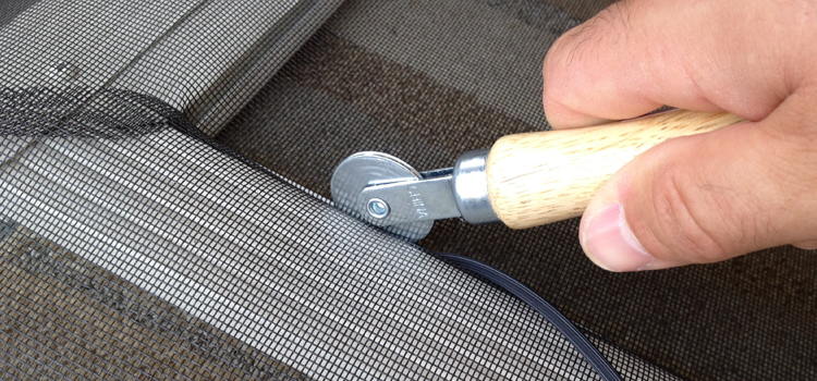 metal screen door repair in Camp Pendleton South